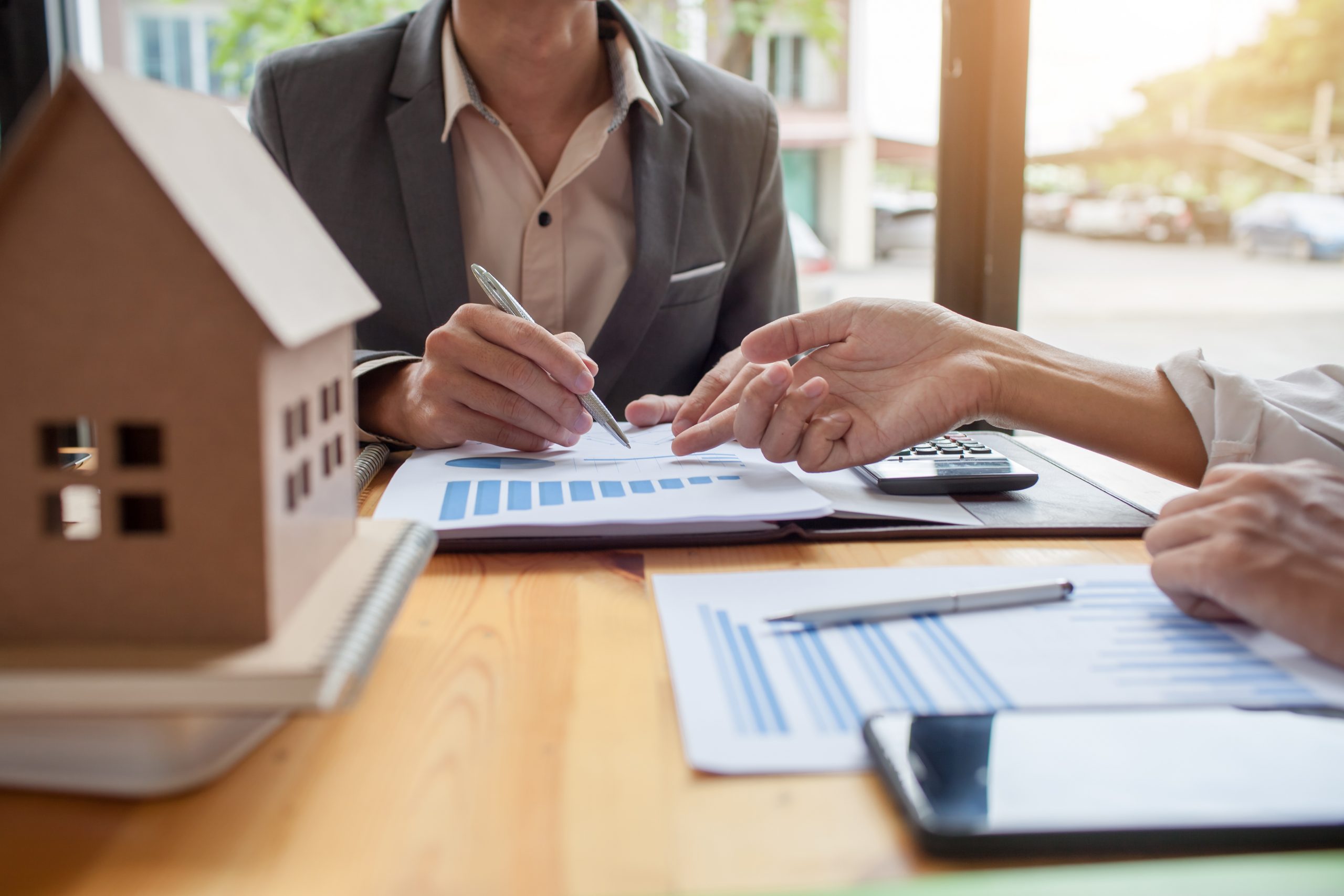 Guide to Financial Investment Companies